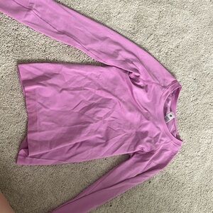 Lululemon long sleeve race length swiftly tech In the color Dahlia mauve size 0